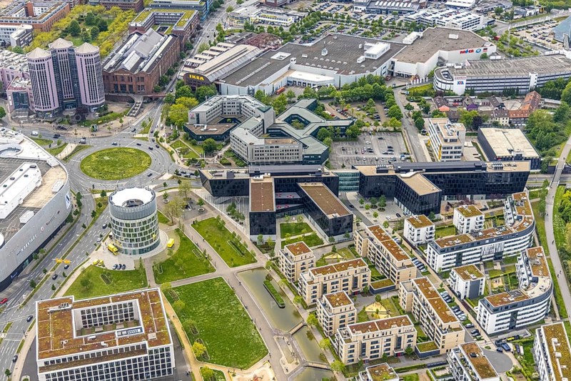 Aerial view, Funke Mediengruppe headquarters, Jakob-Funke-Platz 1, Green Centre Essen, Westviertel, Essen, Ruhr area, North Rhine-Westphalia, Germany, DE, development, Europe, Funke Mediengruppe, aerial view, aerial photography, aerial photography, media house, overview, bird's-eye view, newspaper publisher, birds-eyes view, overview