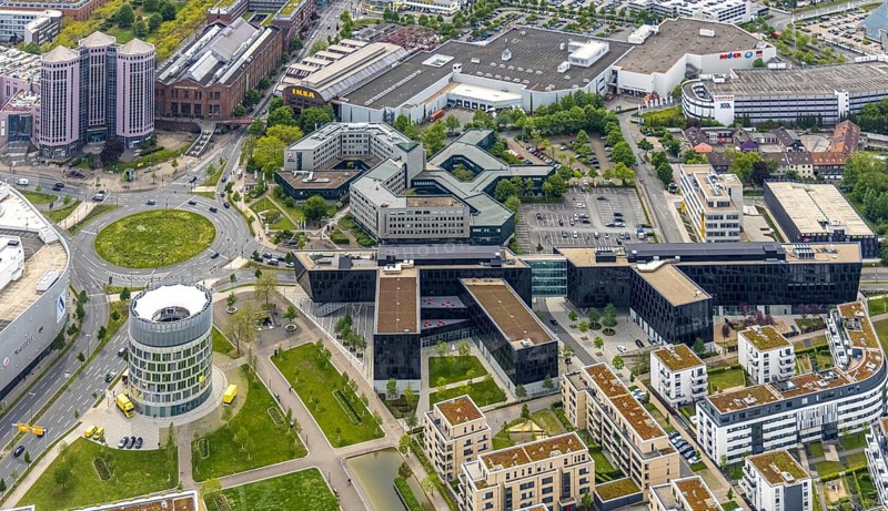 Aerial view, Funke Mediengruppe headquarters, Jakob-Funke-Platz 1, Green Centre Essen, Westviertel, Essen, Ruhr area, North Rhine-Westphalia, Germany, DE, development, Europe, Funke Mediengruppe, aerial view, aerial photography, aerial photography, media house, overview, bird's-eye view, newspaper publisher, birds-eyes view, overview