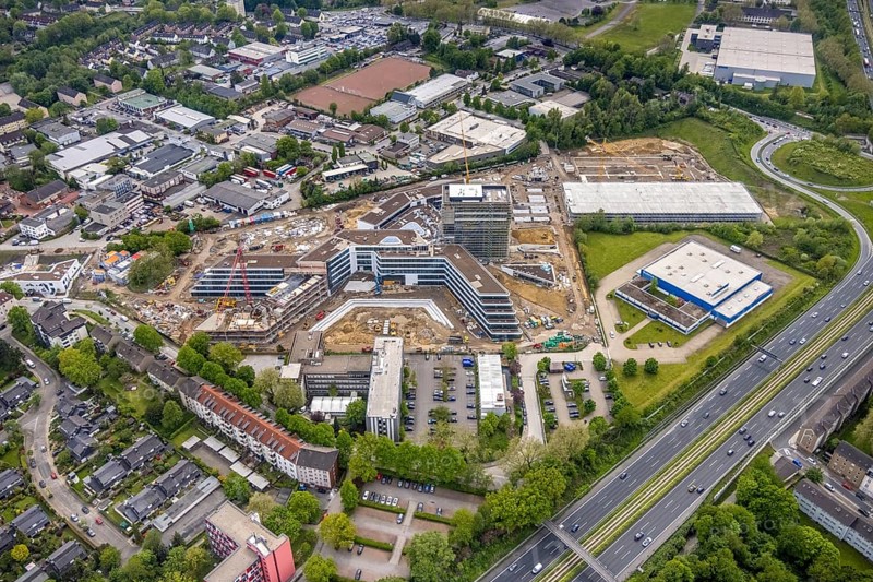 Aerial view, new construction and construction site ALDI-Nord Campus, Eckenbergstraße, Hängebank, Essen-Kray, Essen, Ruhr area, North Rhine-Westphalia, Germany, construction work, construction area, building site, building plots, construction crane, construction project, construction site, DE, development, Europe, commercial enterprises, commercial area, commercial park, commercial site, commercial use, industrial site, aerial photograph, aerial photography, aerial photography, new construction, overview, bird's eye view, bird's eye view, overview