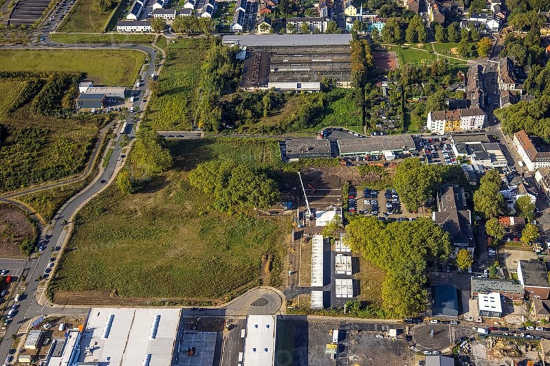 Aerial view, brownfield in the industrial area Europastraße in the district Gelsenkirchen-Bulmke-Hüllen in Gelsenkirchen, Ruhr area, North Rhine-Westphalia, Germany, construction area, building site, building plots, construction project, construction site, DE, Europe, Gelsenkirchen, aerial view, aerial photography, aerial photography, overview, bird's-eye view, overview