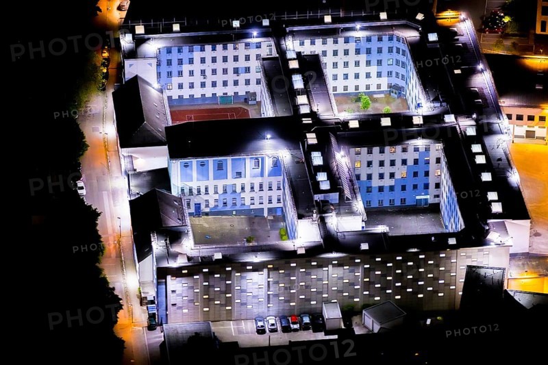 Aerial view, Essen Prison, Essen-Rüttenscheid, Essen, Ruhr area, North Rhine-Westphalia, Germany, detention, outdoor lighting, DE, twilight, Europe, imprisonment, prison, detention centre, prison sentence, correctional facility, light pollution, aerial photography, aerial photography, night aerial photography, streetlights, street lamps, overview, custody, bird's-eye view, illuminated, illuminated houses, illuminated house, birds-eyes view, artificial light, night, nightflight, overview