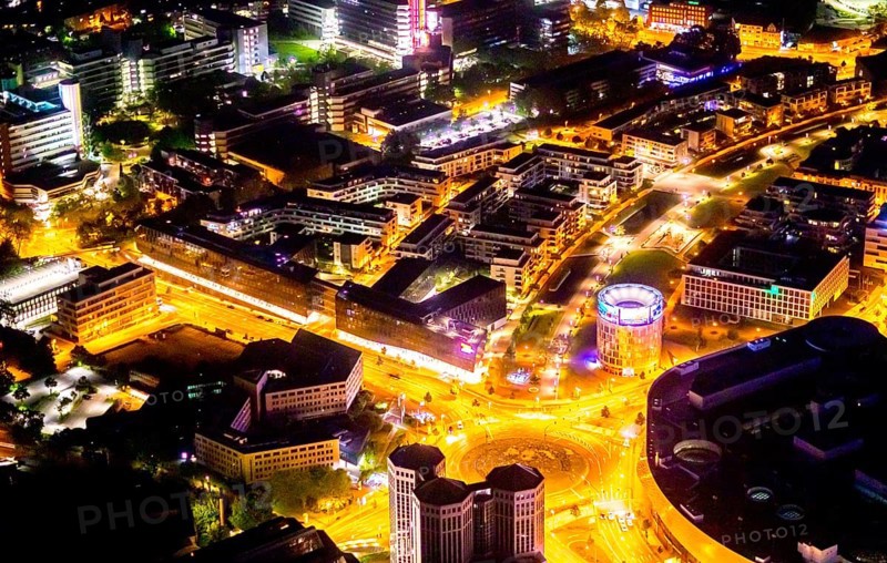 Aerial view, Berliner Platz, Funke Mediengruppe, Westviertel, Essen, Ruhr area, North Rhine-Westphalia, Germany, outdoor lighting, DE, twilight, shopping centre, shopping square, shopping mall, Europe, light pollution, aerial view, aerial photography, aerial photography, media house, media company, night aerial photography, shopping, shopping centre, streetlights, street lamps, overview, publishing house, publishing industry, bird's-eye view, illuminated, illuminated houses, illuminated house, birds-eyes view, artificial light, night, nightflight, overview