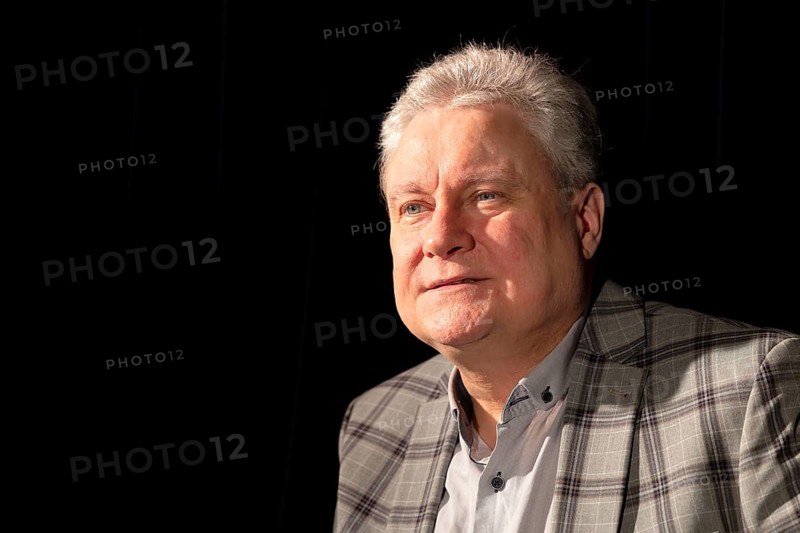 Günter Rüdiger, actor, artistic director, Zimmertheater, Steglitz, photo rehearsal Gesungenes und Gesagtes, 12.09.2025, Berlin, Germany < english> Günter Rüdiger, actor, artistic director, Zimmertheater, Steglitz, photo rehearsal of Gesungenes und Gesagtes, September 12, 2025, Berlin, Germany