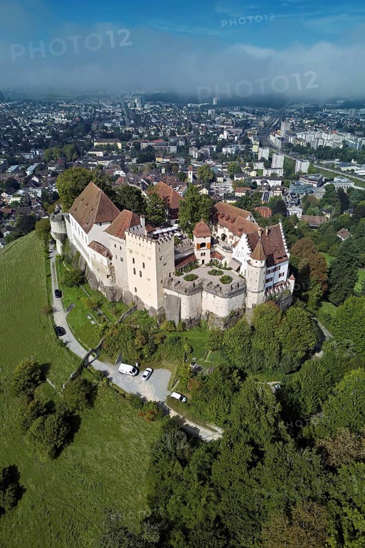 Castle of the Habsburgs, Kyburgers on an almost circular Molasse hill, Lenzburg, Canton Aargau, Switzerland
