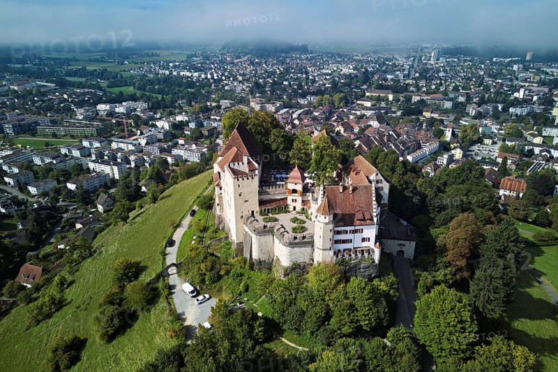 Castle of the Habsburgs, Kyburgers on an almost circular Molasse hill, Lenzburg, Canton Aargau, Switzerland