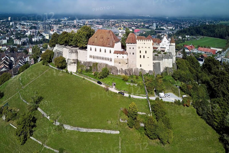 Castle of the Habsburgs, Kyburgers on an almost circular Molasse hill, Lenzburg, Canton Aargau, Switzerland