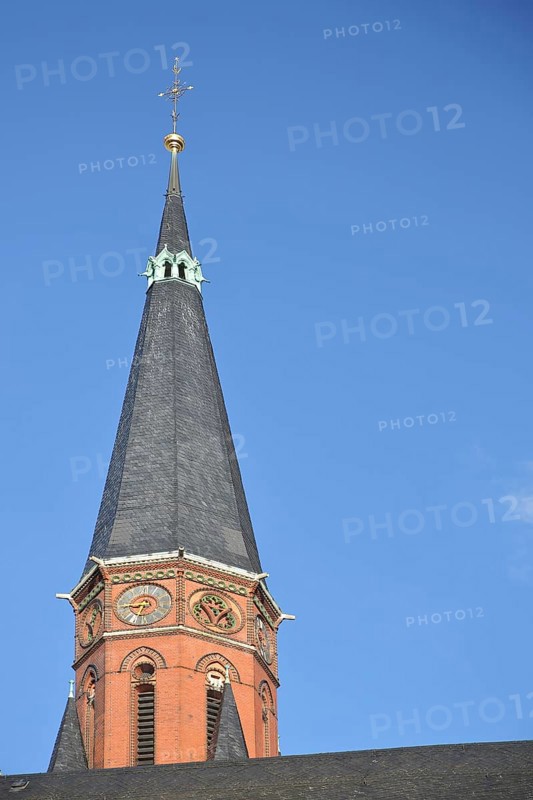 Tower of the neo-Gothic Lutherkirche, spire, brick church, Apolda, Thuringia, Germany