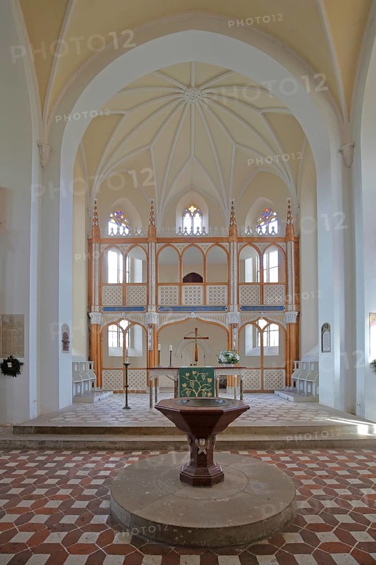 Baptismal font and chancel, interior view of the neo-Gothic St Peter's Church, UNESCO, Dessau-Wörlitz Garden Kingdom, Wörlitz, Saxony-Anhalt, Germany
