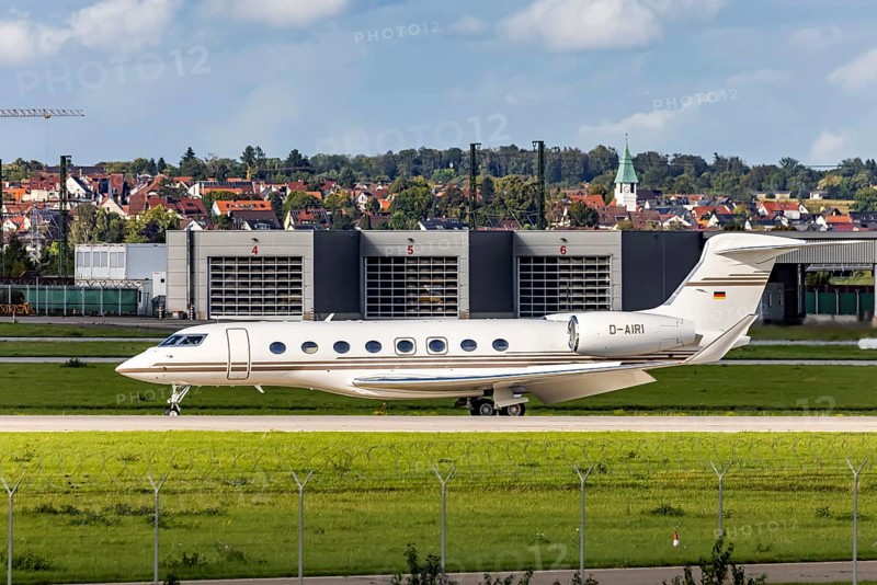 Aircraft at Stuttgart Airport. Aircraft registration number: D-AIRI, Gulfstream G650ER, DC Aviation. Stuttgart, Baden-Württemberg, Germany