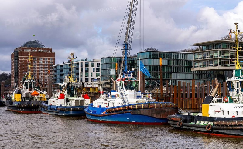 Tugboat pier Neumühlen on the Elbe, Hamburg, Germany