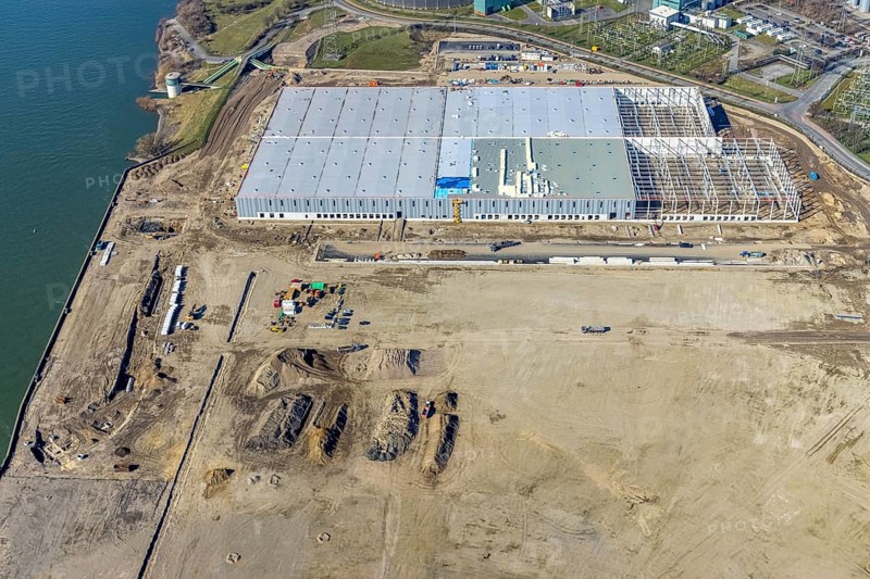 Aerial view, Logport 6, Duisport, near coal-fired power station Steak Walsum, Rhine, Alt-Walsum, Duisburg, Ruhr area, North Rhine-Westphalia, Germany, DE, Europe, birds-eyes view, aerial photograph, aerial photography, aerial photography, overview, bird's eye view