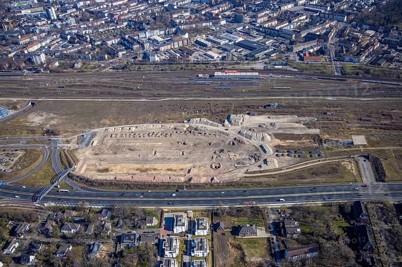 Aerial view, track system old goods station, Duisburger Freiheit, demolition building, site of the Loveparade 2010, Dellviertel, Duisburg, Ruhr area, North Rhine-Westphalia, Germany, Abellio Rail North Rhine-Westphalia - Duisburg depot, A59 motorway, railway tracks, railway station, DE, Deutsche Bahn AG, Europe, memorial site, goods station, Karl-Lehr-Straße, aerial view, aerial photography, aerial photography, overview, bird's-eye view, overview