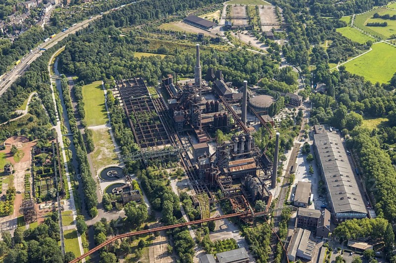 Aerial view, LaPaDu - Landschaftspark Duisburg-Nord, Obermeiderich, Duisburg, Ruhr area, North Rhine-Westphalia, Germany, activity centre, DE, Europe, leisure centre, aerial view, aerial photography, aerial photography, park, overview, bird's-eye view, birds-eyes view, former ironworks, overview