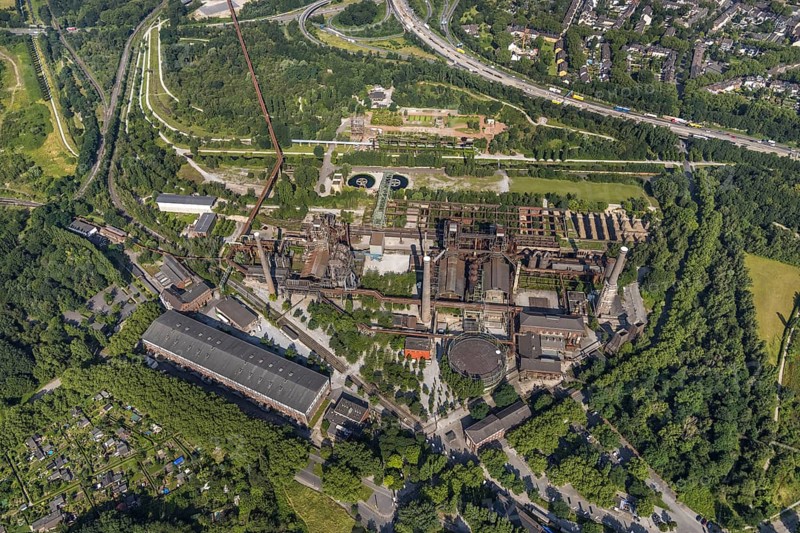 Aerial view, LaPaDu - Landschaftspark Duisburg-Nord, Obermeiderich, Duisburg, Ruhr area, North Rhine-Westphalia, Germany, activity centre, DE, Europe, leisure centre, aerial view, aerial photography, aerial photography, park, overview, bird's-eye view, birds-eyes view, former ironworks, overview
