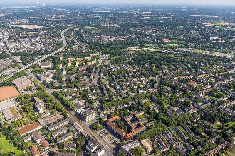 Aerial photograph, Duisburg-Hamborn Local Court and Prison, Obermarxloh, Duisburg, Ruhr area, North Rhine-Westphalia, Germany, local court, authority, DE, Europe, court, prison, correctional facility, aerial photograph, aerial photography, aerial photography, overview, bird's-eye view, birds-eyes view, overview