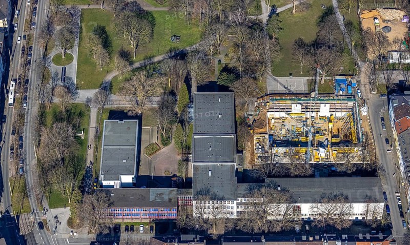 Aerial view, construction site, new building, sports hall Steinbart-Gymnasium, Dellviertel, Duisburg, Ruhr area, North Rhine-Westphalia, Germany, construction work, construction, construction area, building site, building plots, construction measure, construction project, construction site, education, educational institution, DE, Europe, grammar school, teaching institute, aerial view, aerial photography, aerial photography, new building, Realschulstraße, school, overview, bird's eye view, overview