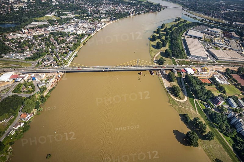 Aerial view, construction site at the A40 Rhine bridge Neuenkamp, river Rhine, Alt-Homberg, Duisburg, Ruhr area, North Rhine-Westphalia, Germany, DE, Europe, aerial view, aerial photography, aerial photography, overview, bird's-eye view, overview