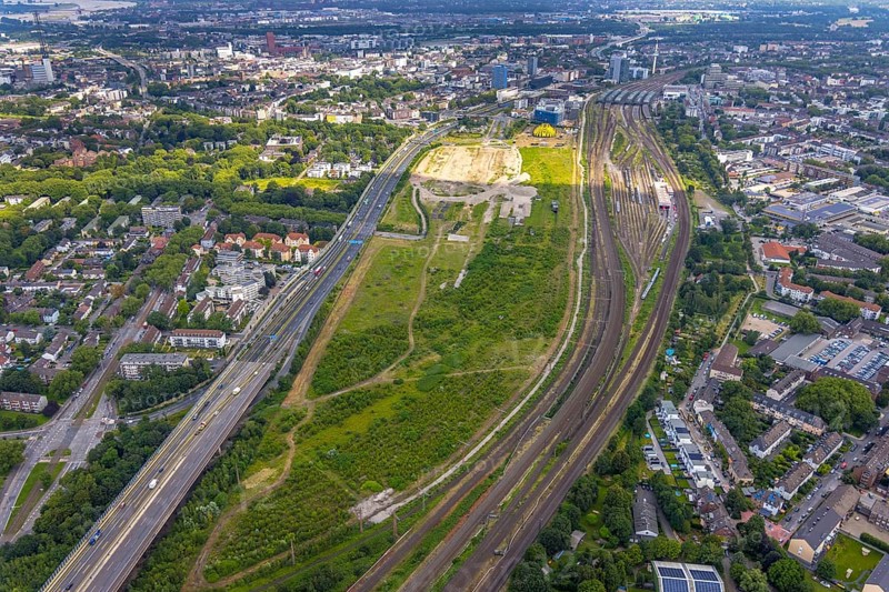 Aerial view, site Alter Güterbahnhof, Duisburger Freiheit, design name Duisburger Dünen, Dellviertel, Duisburg, Ruhr area, North Rhine-Westphalia, Germany, construction site, DE, development site, Europe, aerial view, aerial photography, aerial photography, overview, bird's-eye view, overview