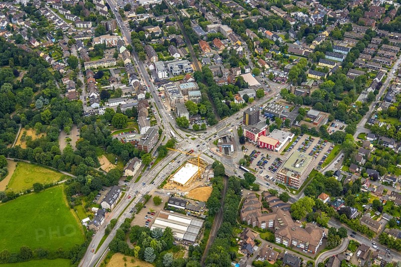 Aerial view, construction site and new building at the intersection of Sittardsberger Allee and Altenbrucher Damm, Sparkasse construction site, Buchholz, Duisburg, Ruhr area, North Rhine-Westphalia, Germany, construction work, construction area, construction site, building plots, construction project, construction site, DE, Europe, aerial view, aerial photography, aerial photography, new building, Sittardsberg, overview, bird's-eye view, bird's-eye view, overview