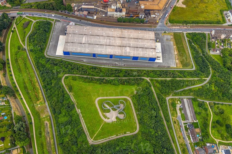 Aerial view, Tiger & Turtle - Magic Mountain and new logistics hall, Wanheim-Angerhausen, Duisburg, Ruhr area, North Rhine-Westphalia, Germany, Angerpark, DE, Europe, Heinrich-Hildebrand-Höhe, artwork, landmark, aerial view, aerial photography, aerial photography, sight, spiral sculpture, overview, bird's-eye view, overview
