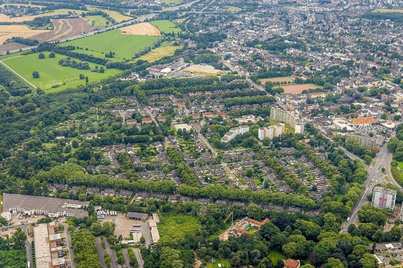 Aerial view, Hochheide residential park, Die Weißen Riesen, Hochheide, Duisburg, Ruhr area, North Rhine-Westphalia, Germany