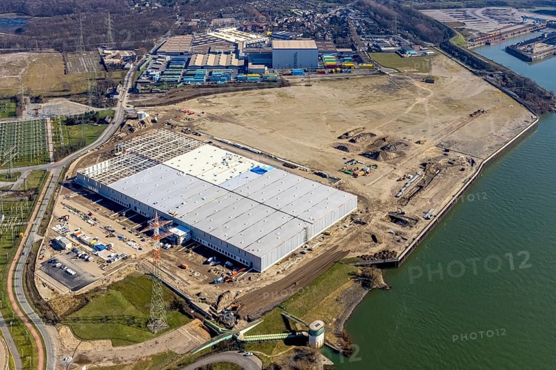 Aerial view, Logport 6, Duisport, near coal-fired power station Steak Walsum, Rhine, Alt-Walsum, Duisburg, Ruhr area, North Rhine-Westphalia, Germany, DE, Europe, birds-eyes view, aerial photograph, aerial photography, aerial photography, overview, bird's eye view