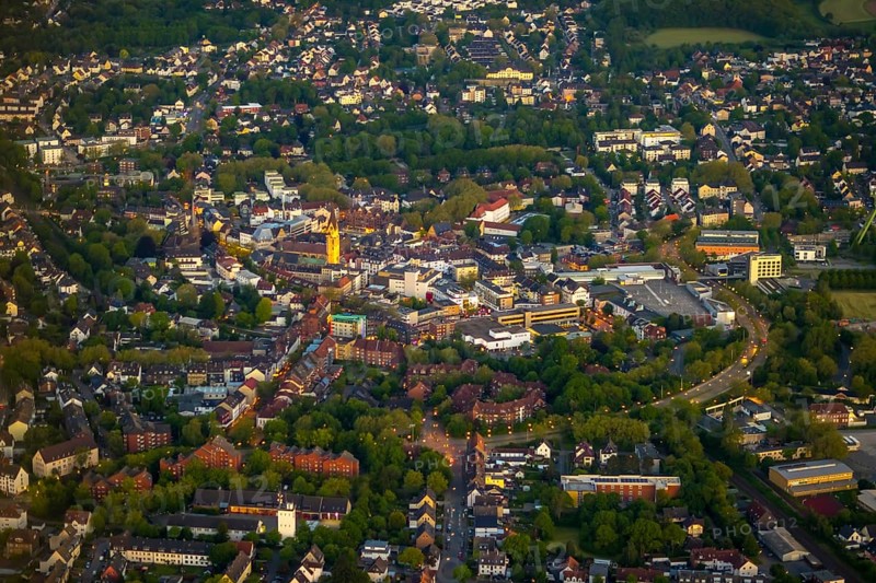 Aerial view, city centre and old town market with catholic church St. Lambertus, Castroperholz, Castrop-Rauxel, Ruhr area, North Rhine-Westphalia, Germany, Old Town, Old Town view, Am Markt, outdoor lighting, City, DE, twilight, Europe, city centre, light pollution, aerial view, aerial photography, aerial photography, night aerial view, townscape, city centre, streetlights, street lamps, overview, bird's eye view, illuminated, illuminated houses, illuminated house, birds-eyes view, artificial light, night, nightflight, overview