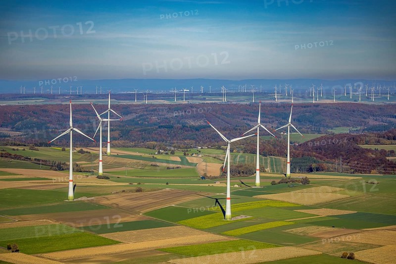 Aerial view, distant view and wind farm in Brilon, Sauerland, North Rhine-Westphalia, Germany, Brilon, DE, Europe, distant view, aerial view, aerial photography, aerial photography, overview, bird's-eye view, WEA, wind energy, wind turbine, wind farm, wind power, wind turbine, wind park, wind turbines, birds-eyes view, overview
