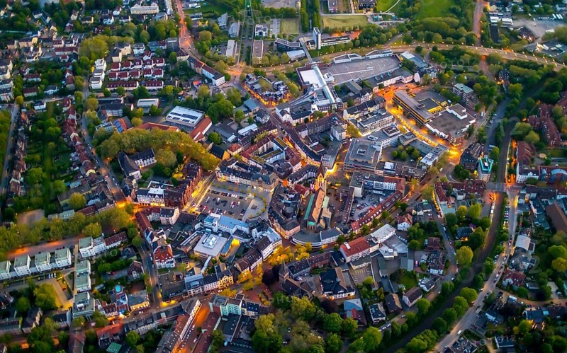 Aerial view, city centre and old town market with catholic church St. Lambertus, Rauxel, Castrop-Rauxel, Ruhr area, North Rhine-Westphalia, Germany, Old Town, Old Town view, Am Markt, outdoor lighting, City, DE, twilight, Europe, city centre, light pollution, aerial view, aerial photography, aerial photography, night aerial view, townscape, city centre, streetlights, street lamps, overview, bird's-eye view, illuminated, illuminated houses, illuminated house, birds-eyes view, artificial light, night, nightflight, overview