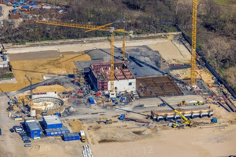 Aerial view, construction site new wood-fired power station at Thyssenstraße, Averbruch, Dinslaken, Ruhr area, North Rhine-Westphalia, Germany, architectural office Gramlich und Partner, construction work, building, construction area, building site, building plots, construction project, construction site, DE, Europe, cogeneration plant, power station, aerial view, aerial photography, aerial photography, new building, Lower Rhine, Rhine, overview, bird's-eye view, overview