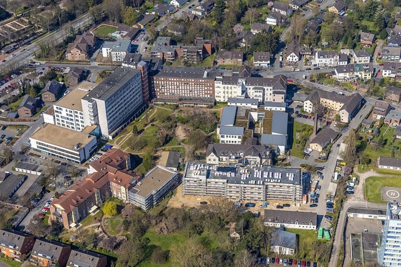 Aerial view, construction site new building at the Evang. Klinikum Niederrhein, St. Vinzenz-Hospital, Dinslaken, Ruhr area, North Rhine-Westphalia, Germany, construction work, construction area, construction site, building plots, construction project, construction site, DE, Europe, health care, hospital, clinic, clinic centre, hospital, aerial view, aerial photography, aerial photography, medical facility, medical aid, new building, Lower Rhine, emergency service, Rhine, overview, bird's eye view, overview, medical care