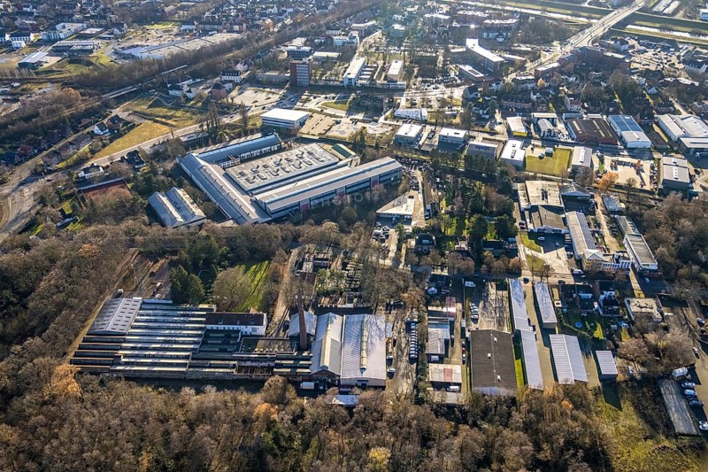 Aerial view commercial area in Marienstraße in Dorsten in the Ruhr area in North Rhine-Westphalia, Germany, DE, Germany, Dorsten, Europe, commercial enterprises, commercial area, commercial park, commercial location, commercial use, industrial area, industrial building, industrial location, aerial view, aerial photograph, aerial photography, aerial photography, aerial photography, North Rhine-Westphalia, Ruhr area, overview, bird's eye view, birds-eyes view, overview
