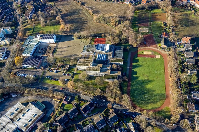 Aerial view of the sports field at the St. Ursula Realschule and Agathaschule in Dorsten in the Ruhr area in North Rhine-Westphalia, Germany, education, educational institution, DE, Germany, Dorsten, Europe, football pitch, teaching institute, athletics stadium, aerial view, aerial photograph, aerial photography, aerial photography, Nonnenkamp, North Rhine-Westphalia, secondary school, Ruhr area, school, sport, sports facilities, sports field, sports facility, overview, bird's eye view, bird's eye view, overview
