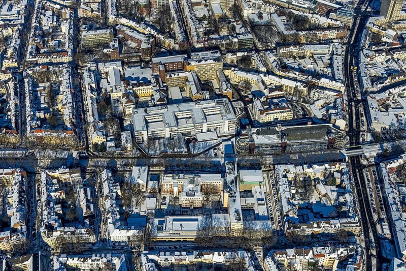 Aerial view, city centre, city clinics, Hohe Straße, city, Dortmund, Ruhr area, North Rhine-Westphalia, Germany, DE, Europe, property tax, real estate, aerial view, aerial photography, aerial photography, snow, city view, city area, city centre, overview, bird's eye view, winter, winter slump, winter landscape, residential area, living and life, residential area, residential buildings, residential quality, residential quarter, housing estate, birds-eyes view, overview