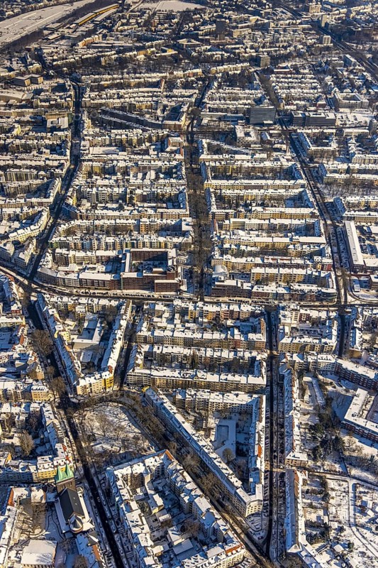 Aerial view, city centre, residential buildings, Hohe Straße, Landgrafenstraße, Westfalenhalle, Dortmund, Ruhr area, North Rhine-Westphalia, Germany, City, DE, Europe, property tax, real estate, aerial view, aerial photography, aerial photography, snow, city view, city area, city centre, overview, bird's eye view, winter, winter slump, winter landscape, residential complex, living and life, residential area, residential quality, residential quarter, housing estate, birds-eyes view, overview, perimeter block development