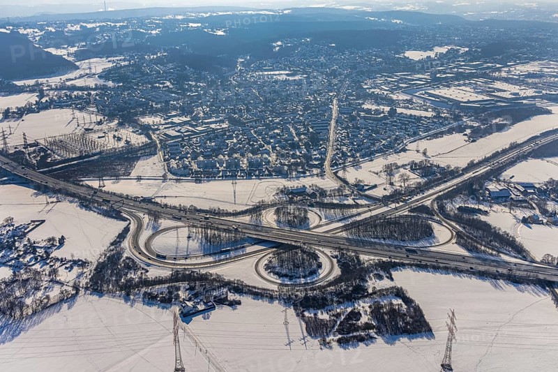 Aerial view, motorway junction Dortmund-Witten, A45 and A44, Persebeck, Dortmund, Ruhr area, North Rhine-Westphalia, Germany, motorway, motorway A44, motorway A45, DE, Europe, aerial view, aerial photography, aerial photography, snow, overview, bird's-eye view, winter, onset of winter, winter landscape, birds-eyes view, overview