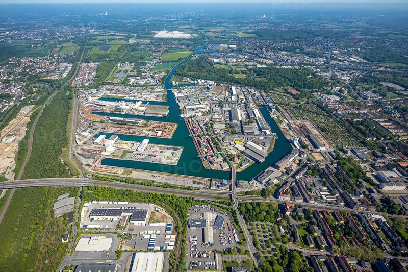 Aerial view, coal harbour of the inland port Dortmunder Hafen AG in Dortmund in the federal state of North Rhine-Westphalia, Germany, Dortmund, Ruhr area, North Rhine-Westphalia, DE, Europe, birds-eyes view, aerial photography, aerial photography, overview, bird's eye view, Dortmund harbour, inland port, Dortmund-Ems canal, freight traffic