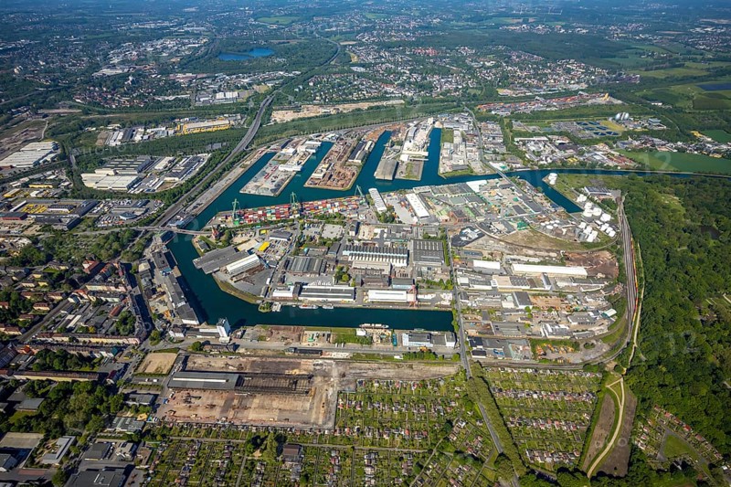 Aerial view, coal harbour of the inland port Dortmunder Hafen AG in Dortmund in the federal state of North Rhine-Westphalia, Germany, Dortmund, Ruhr area, North Rhine-Westphalia, DE, Europe, birds-eyes view, aerial photography, aerial photography, overview, bird's eye view, Dortmund harbour, inland port, Dortmund-Ems canal, freight traffic