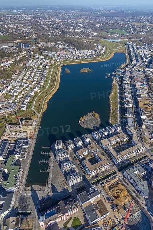 Aerial view, Phoenix-See, construction site for a new retirement home, high-rise building H12, construction site residential complex Phönixseestraße, Kreuzknoten e.V. Sailing club, Hörde, Dortmund, Ruhr area, North Rhine-Westphalia, Germany, construction work, construction area, construction site, building plots, construction crane, construction project, construction site, DE, Europe, Phoenix Lake cultural island, aerial view, aerial photography, aerial photography, new construction, Phoenix Lake, overview, bird's eye view, former Phoenix East steelworks area, artificial lake, overview