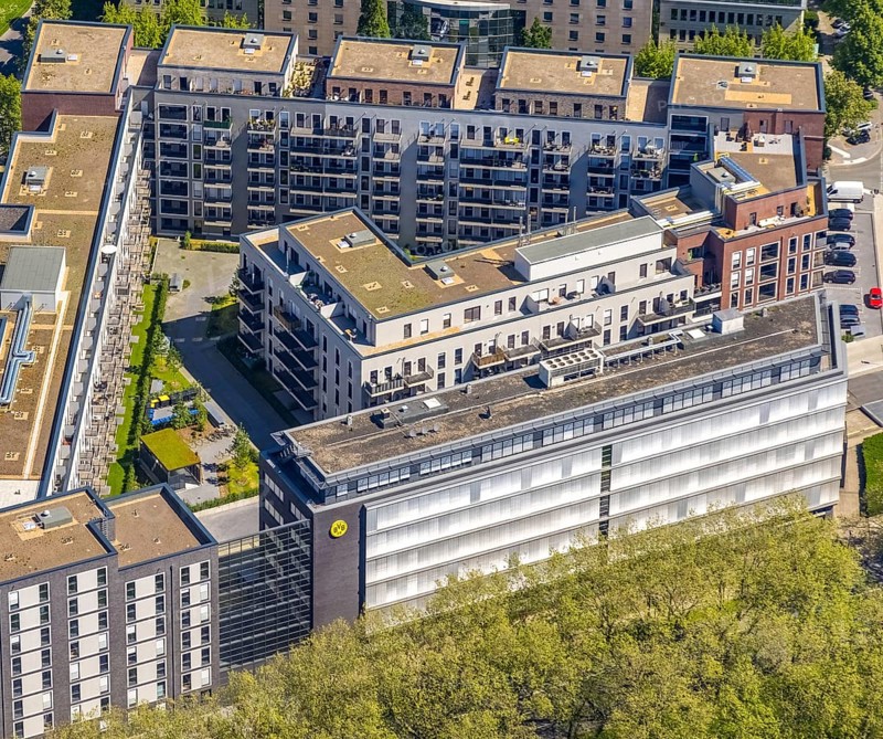 Aerial view, Berswordt-Quartier, Berswordt-Carrée, Berswordtstraße, Westfalenhalle, Dortmund, Ruhr area, North Rhine-Westphalia, Germany, DE, Dorint an den Westfalenhallen Hotel, Europe, gastronomy, commercial buildings, property tax, hotel, hotel facilities, hotel industry, real estate, aerial view, aerial photography, aerial photography, Steigenberger Hotel, overview, accommodation, Vivawest, bird's-eye view, residential complex, living and working, living and life, residential area, residential buildings, residential quality, residential neighbourhood, birds-eyes view, overview