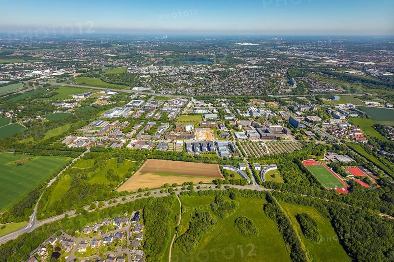 Aerial view, Dortmund University of Technology and Technology Park, construction site and new construction of chemistry practical building, Eichlinghofen, Dortmund, Ruhr area, North Rhine-Westphalia, Germany, construction work, construction, construction area, construction site, building plots, construction project, construction site, Campus North, DE, Europe, university, aerial view, aerial photography, aerial photography, new construction, Otto-cock-Straße, TU Dortmund, Dortmund University of Technology, technology centre, overview, university, bird's-eye view, bird's-eye view, overview