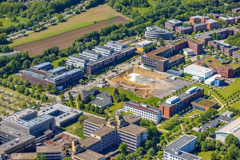Aerial view, Technical University Dortmund, construction site new refrigeration plant in Dortmund Technology Park, Otto-cock-Straße, Eichlinghofen, Dortmund, Ruhr area, North Rhine-Westphalia, Germany, construction work, building, construction area, building site, building plots, construction project, construction site, DE, Europe, aerial view, aerial photography, aerial photography, new building, TU Dortmund, overview, bird's-eye view, bird's-eye view, overview