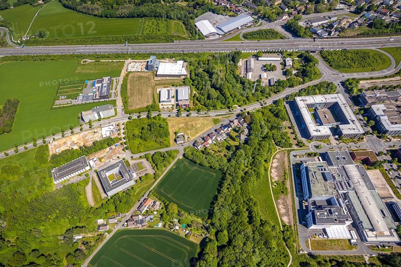 Aerial view, Dortmund Technology Park, construction site and new building, Sebrathweg office quarter, A40 motorway, Oespel, Dortmund, Ruhr area, North Rhine-Westphalia, Germany, construction work, construction area, construction site, building plots, construction project, construction site, DE, Emil-Figge-Straße, Europe, commercial enterprises, commercial area, commercial area, commercial site, commercial use, university, industrial area, industrial site, aerial view, aerial photography, aerial photography, new building, TU Dortmund, Dortmund University of Technology, technology centre, overview, bird's-eye view, birds-eyes view, overview