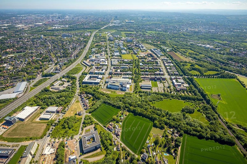 Aerial photograph, Dortmund University of Technology and Dortmund Technology Park, Oespel, Dortmund, Ruhr area, North Rhine-Westphalia, Germany, A40 motorway, DE, Emil-Figge-Straße, Europe, university, aerial photograph, aerial photography, aerial photography, TU Dortmund, technology centre, overview, university, bird's-eye view, bird's-eye view, overview