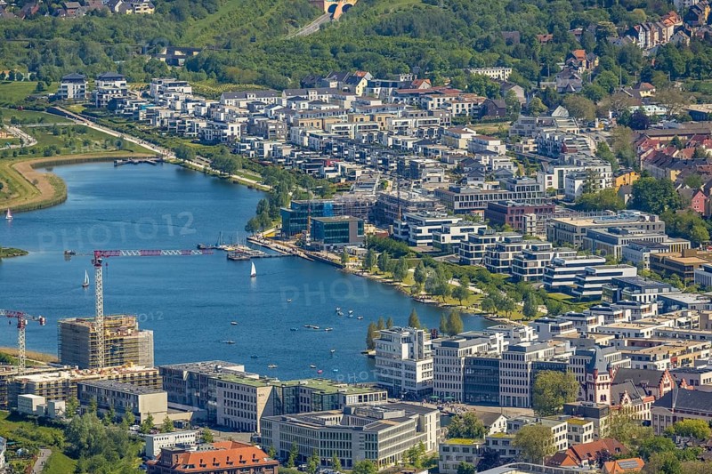 Aerial view, Phoenix-See, Ruhrallee, Dortmund, Ruhr area, North Rhine-Westphalia, Germany, DE, Europe, property tax, real estate, aerial view, aerial photography, aerial photography, Phönixsee, overview, bird's eye view, residential complex, living and living, residential area, residential buildings, residential quality, residential neighbourhood, housing estate, birds-eyes view, overview