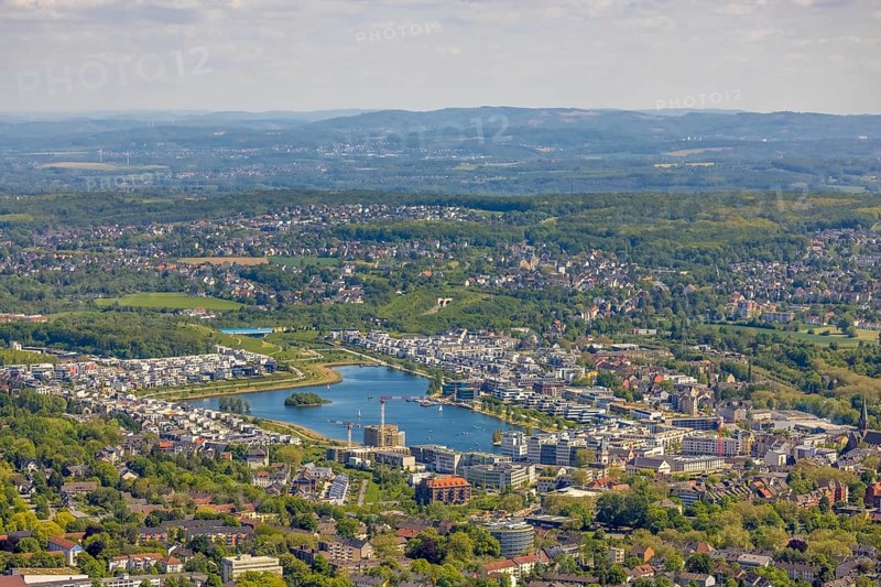 Aerial view, Phoenix Lake, Ruhrallee, Dortmund, Ruhr area, North Rhine-Westphalia, Germany, DE, Europe, distant view, property tax, real estate, aerial view, aerial photography, aerial photography, Phoenix Lake, overview, bird's-eye view, residential estate, living and living, residential area, residential buildings, quality of living, residential neighbourhood, housing estate, birds-eyes view, overview