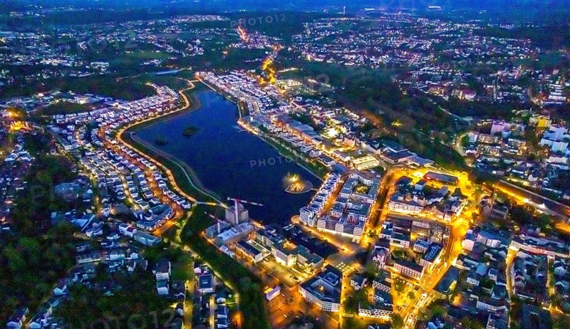 Aerial photo, Phoenix-See, Hörde, Dortmund, Ruhr area, North Rhine-Westphalia, Germany, DE, twilight photography, Europe, property tax, real estate, light pollution, aerial photography, aerial photography, aerial photography, night, night photography, night flight, Phoenix Lake, lake, overview, bird's eye view, residential area, living and life, residential area, residential buildings, quality of life, residential neighbourhood, illuminated streets, birds-eyes view, nightflight, overview