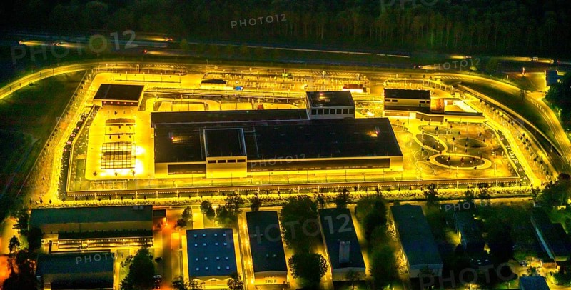Aerial view, Deutsche Federal Bank branch, Aplerbeck, Dortmund, Ruhr area, North Rhine-Westphalia, Germany, DE, twilight photography, Europe, finance, money storage, light pollution, aerial photograph, aerial photography, aerial photography, Marsbruchstraße, night, night photography, night flight, overview, bird's eye view, illuminated streets, birds-eyes view, nightflight, overview