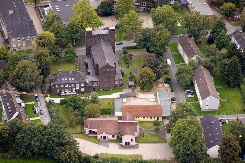 Aerial view, St. Charles Borromeo Catholic Church in the Dorstfeld district of Dortmund, Ruhr area, North Rhine-Westphalia, Germany, place of worship, DE, Dortmund, Europe, religious community, place of worship, holy place, church, parish, denomination, aerial photograph, aerial photography, aerial photography, religion, religious site, overview, bird's-eye view, bird's-eye view, overview