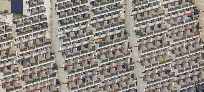 Aerial view, Dorstfelder Hannibal II building in the district Dorstfeld in Dortmund, Ruhr area, North Rhine-Westphalia, Germany, DE, Dortmund, Europe, large residential complex, property tax, high-rise buildings, real estate, aerial view, aerial photography, aerial photography, multi-family houses, apartment buildings, overview, bird's-eye view, Vogelpothsweg, residential complex, living and living, residential area, residential buildings, residential quality, residential neighbourhood, housing estate, birds-eyes view, overview